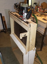 Fretboard router